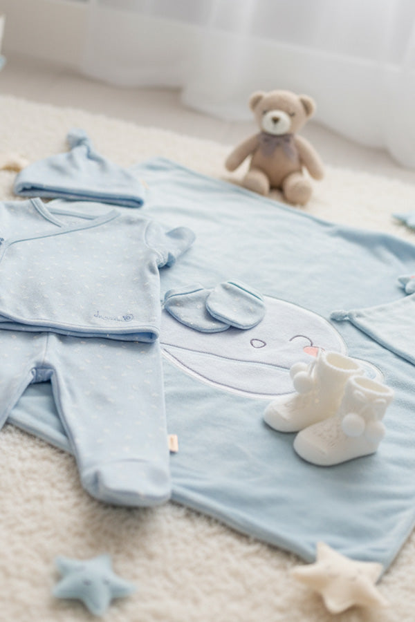 Conjunto de presente azul para recém-nascido