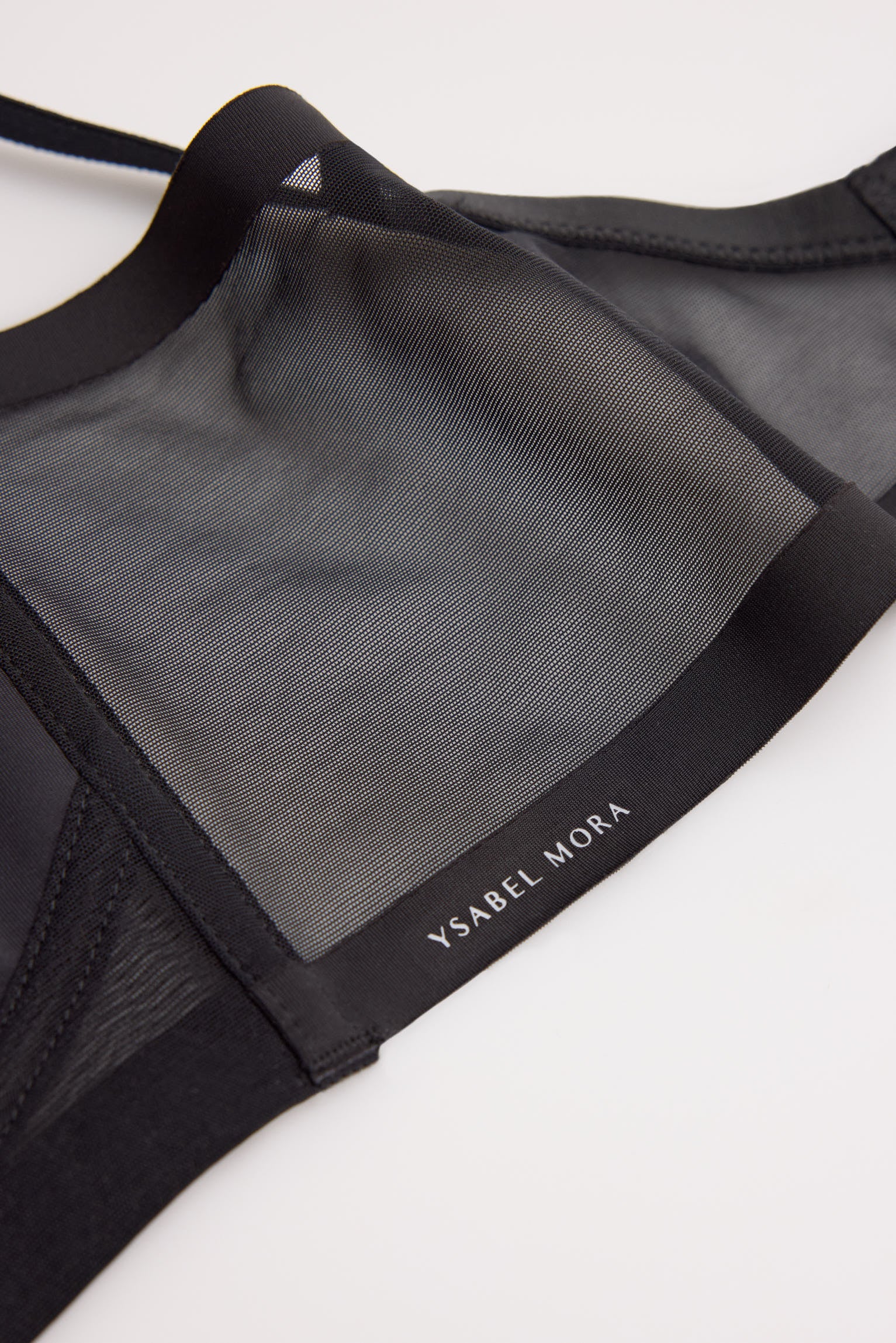 10184-04-nomarks-sujetador-reductor-sin-aro-sin-relleno-aura-negro-ysabel-mora