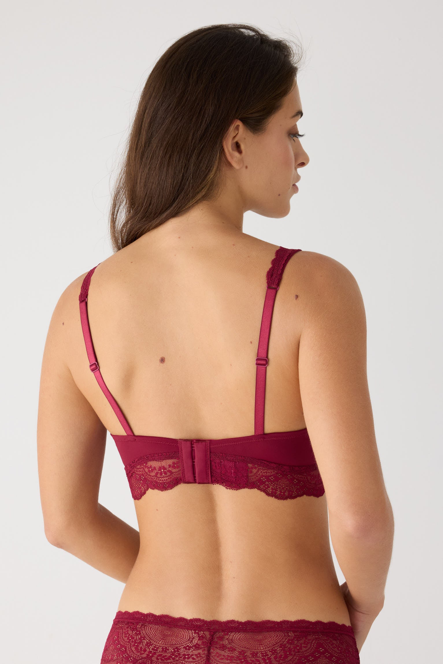 Soutien bralette bordô em renda | Paula Echevarria Limited Edition