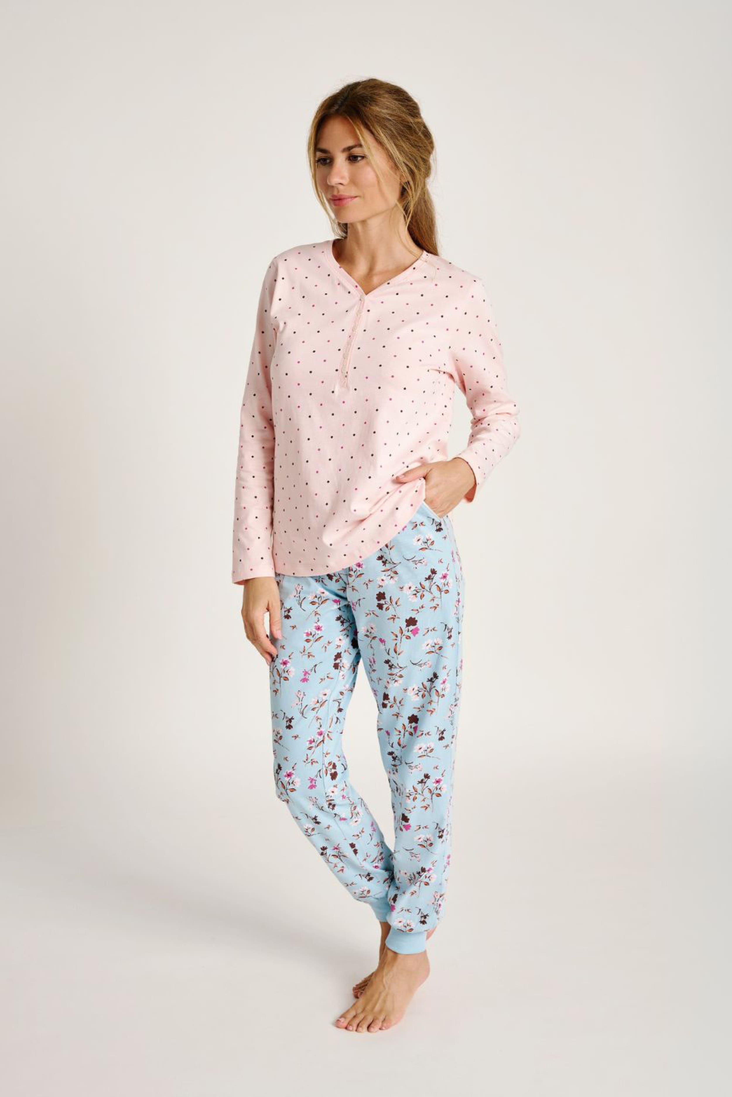 12011017-1-pijama-lago-combinacion-estampado-lunares-y-flores