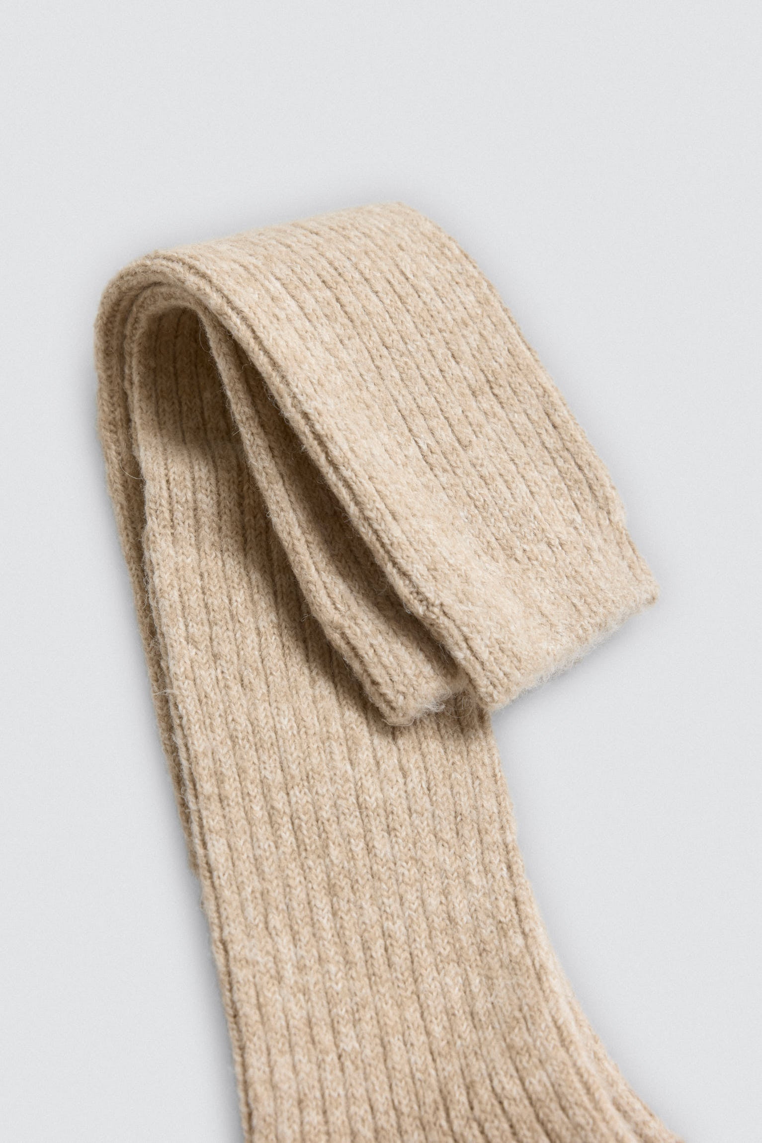 12979NOKIT-2-calcetin-mujer-extra-largo-canale-ysabel-mora-beige