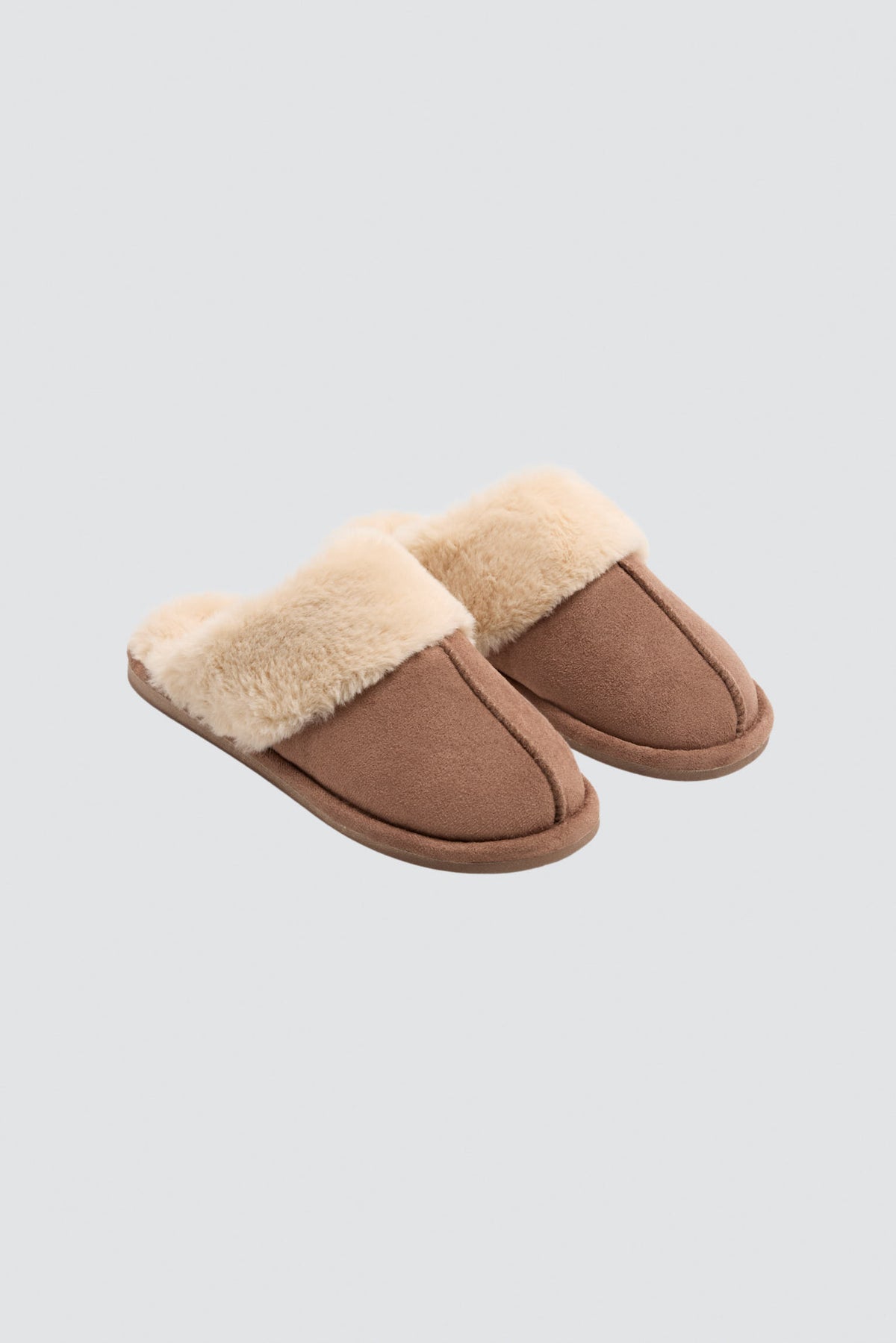 14206-zapatillas-de-casa-mujer-de-pelo-rizado-beige