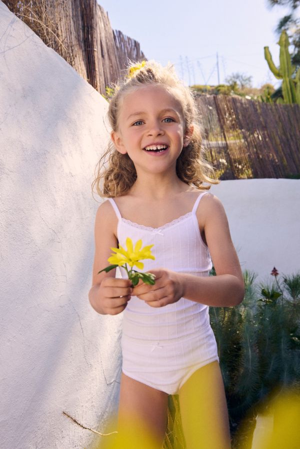 PRÉ-VENDA Conjunto infantil camisola interior e cueca branca
