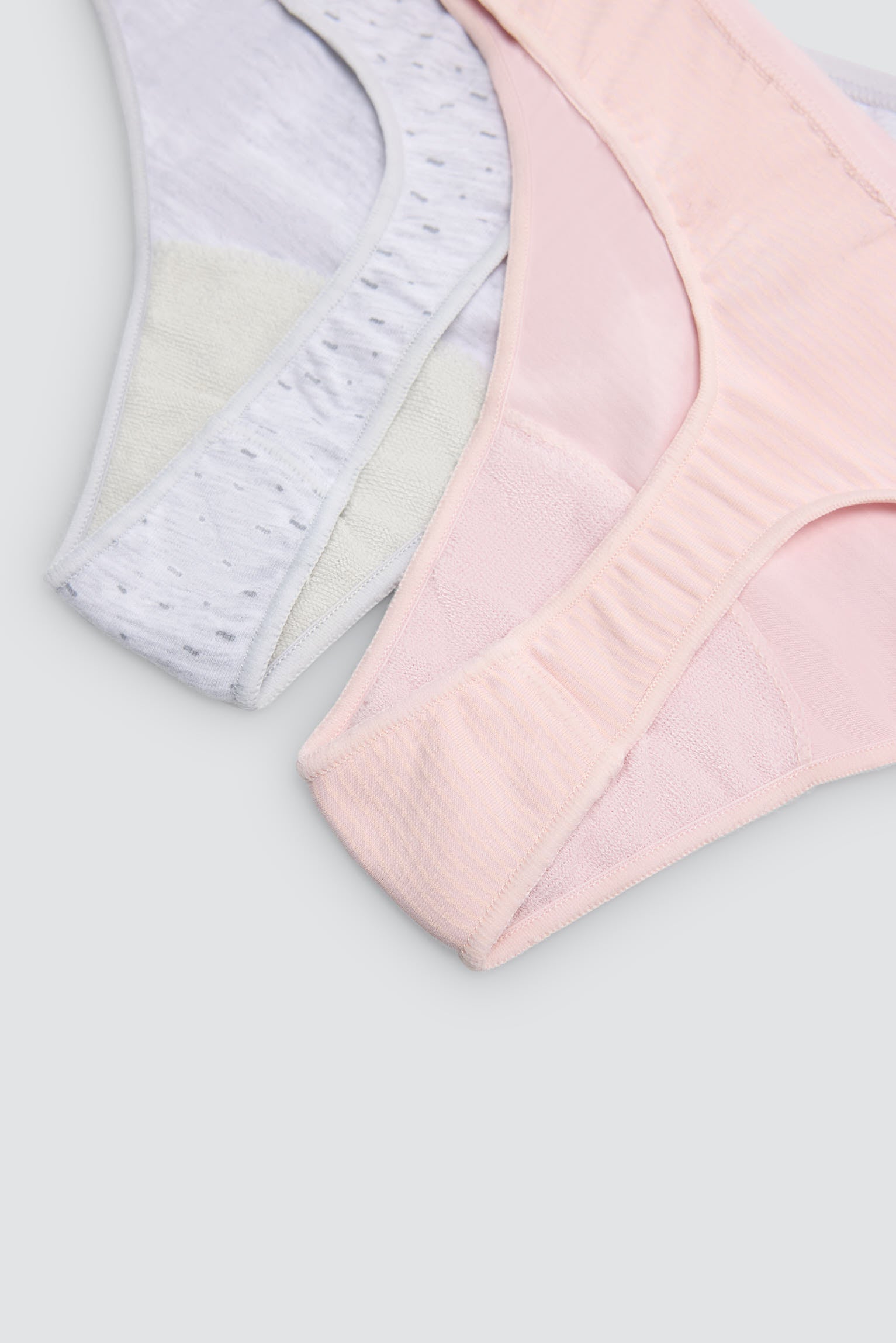 Pack de 6 tangas lisos y estampados - Ysabel Mora