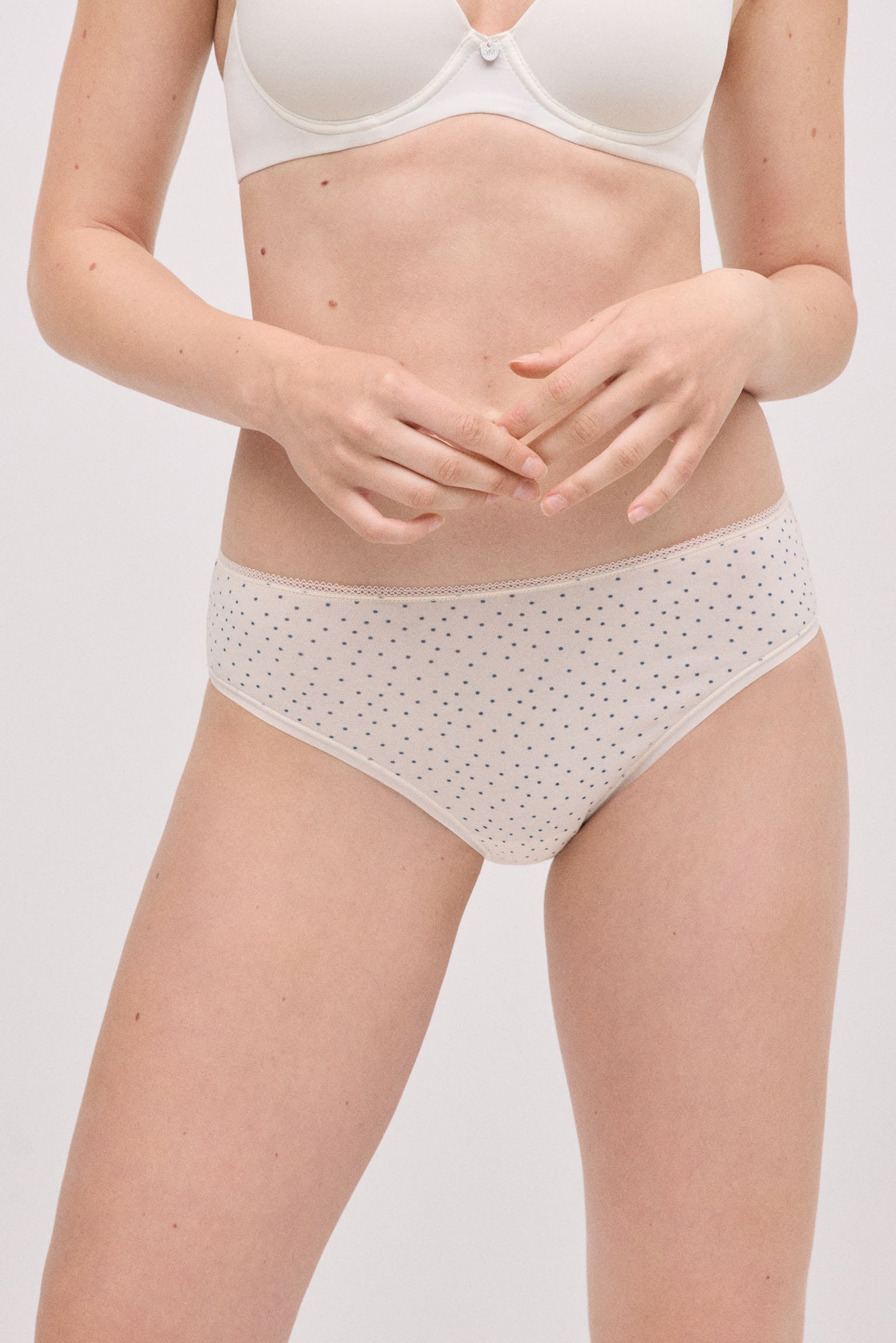 Pacote com 6 calcinhas midi de algodão estampadas