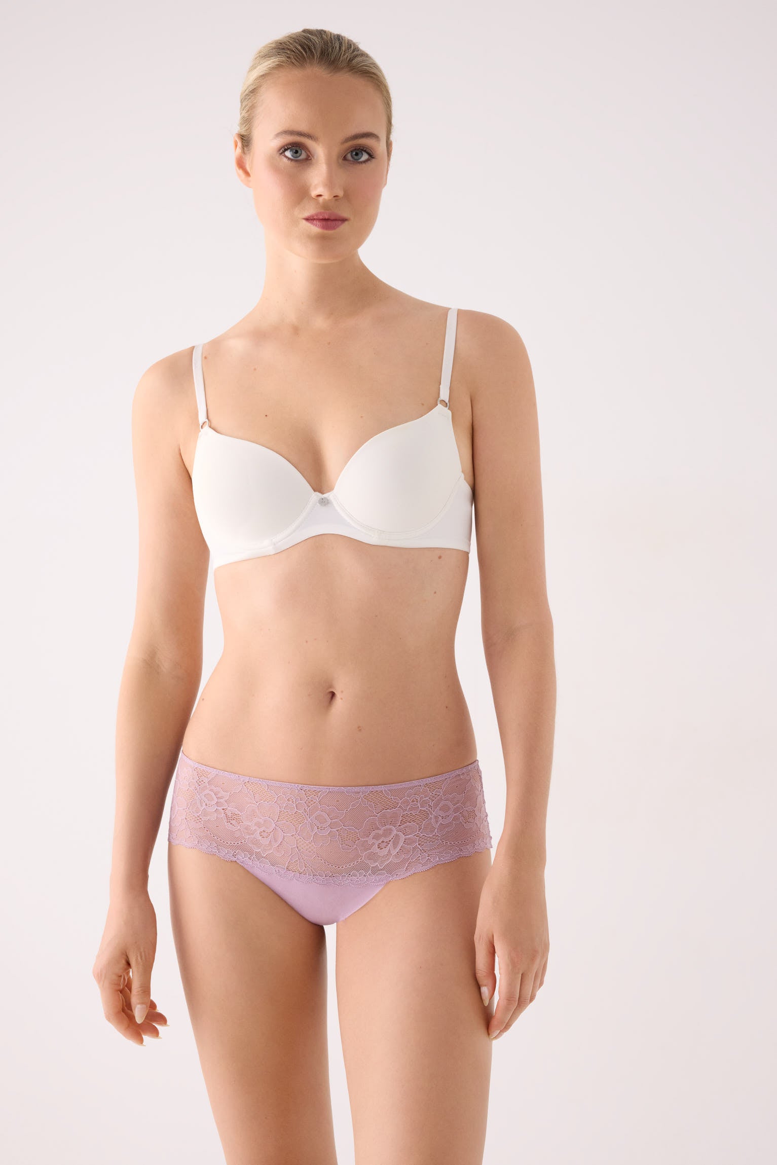 PRÉ-VENDA Cueca hipster brasileira algodão com corte a laser e renda rosa