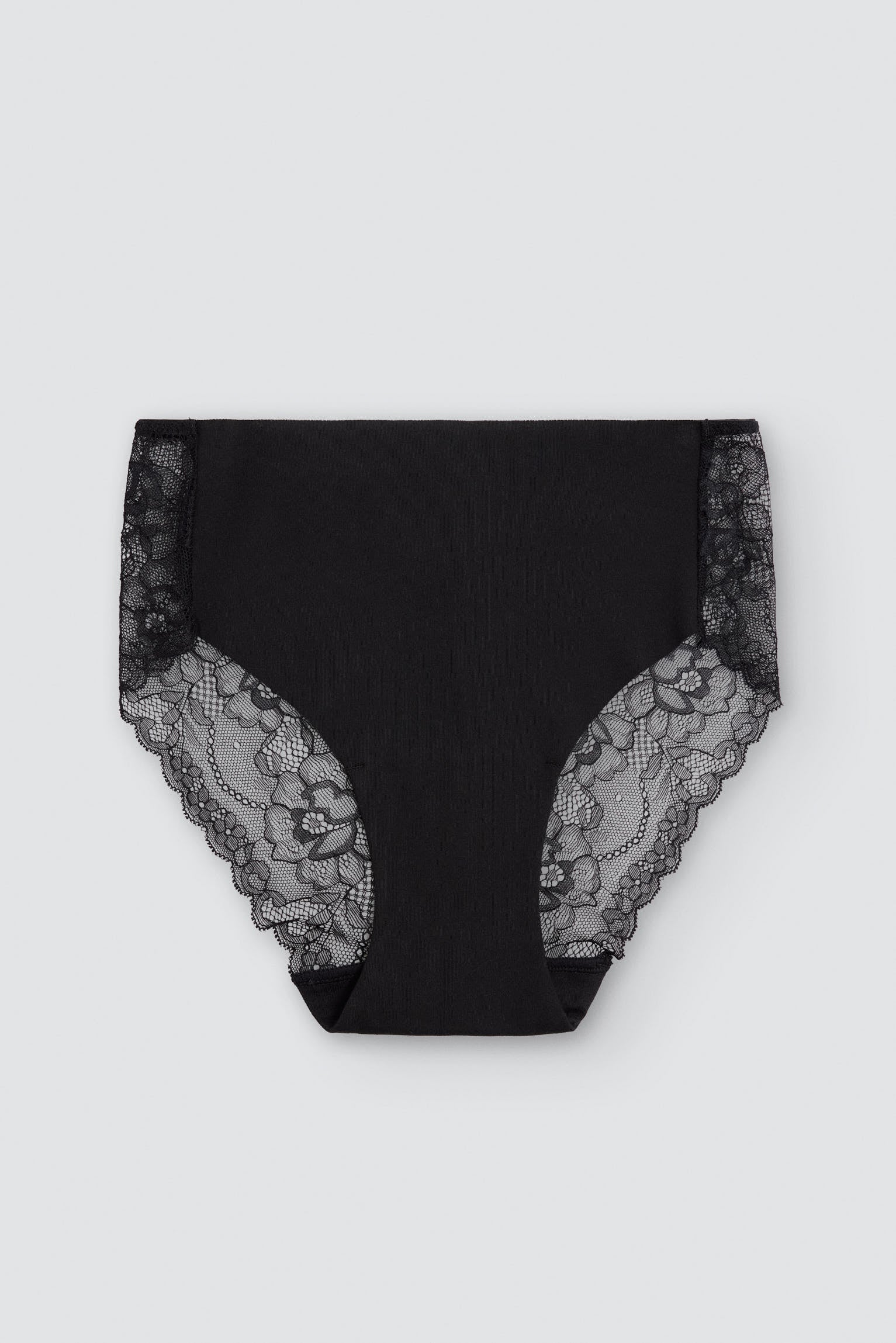 Cueca midi algodão com corte a laser e renda preto