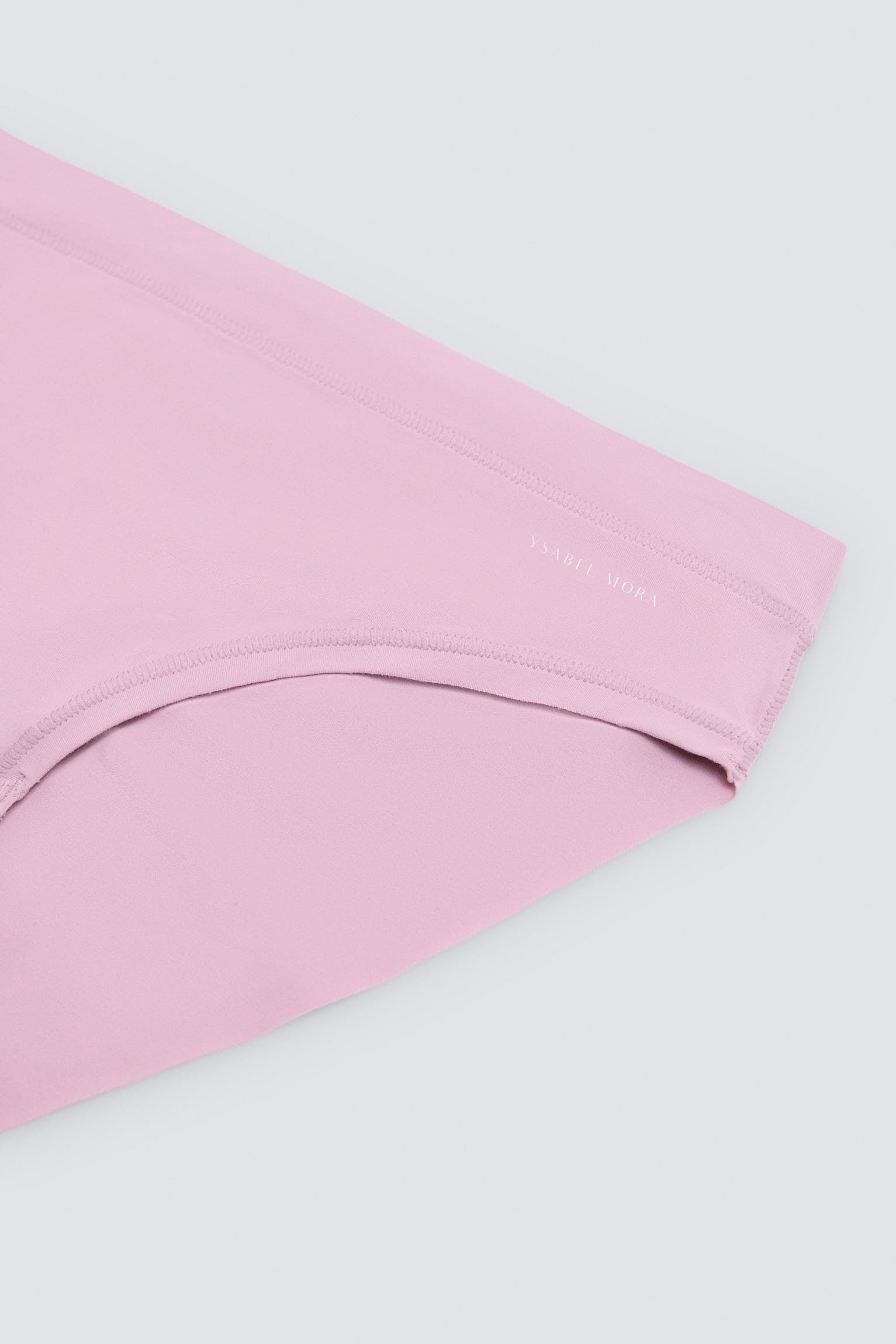 Cueca mini Adapt com acabamentos invisíveis lilás