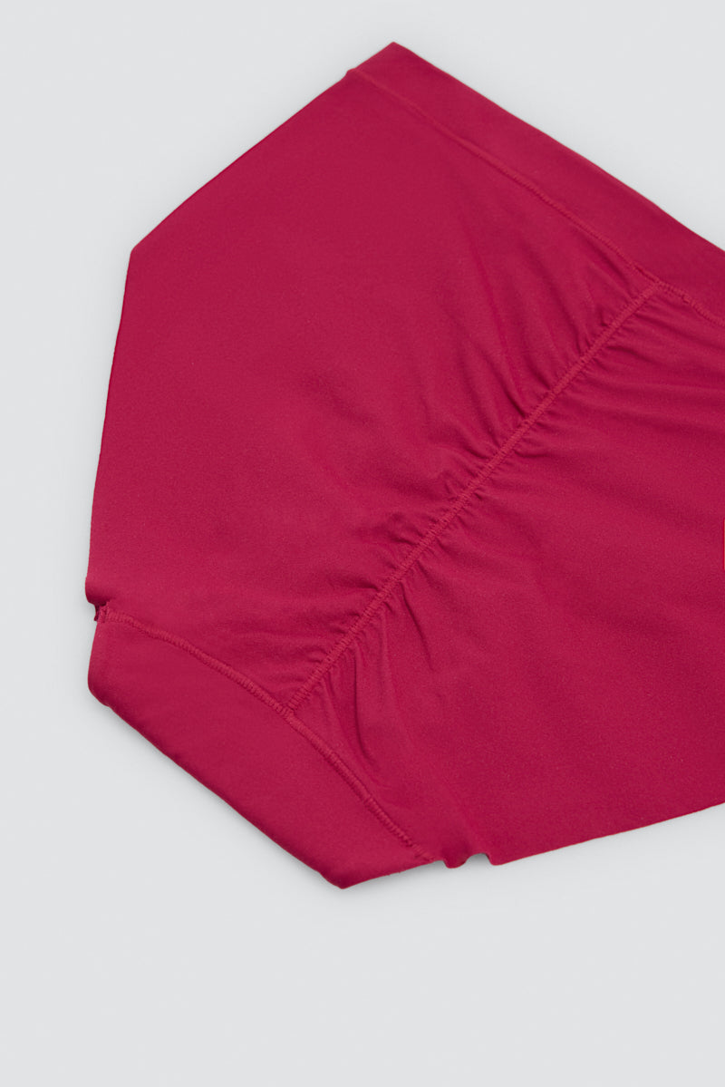 Cueca midi Adapt com acabamentos invisíveis bordeaux