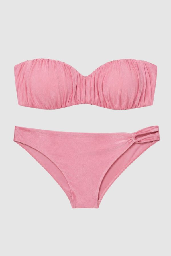 Biquíni bandeau rosa brilhante @maria.gomezg
