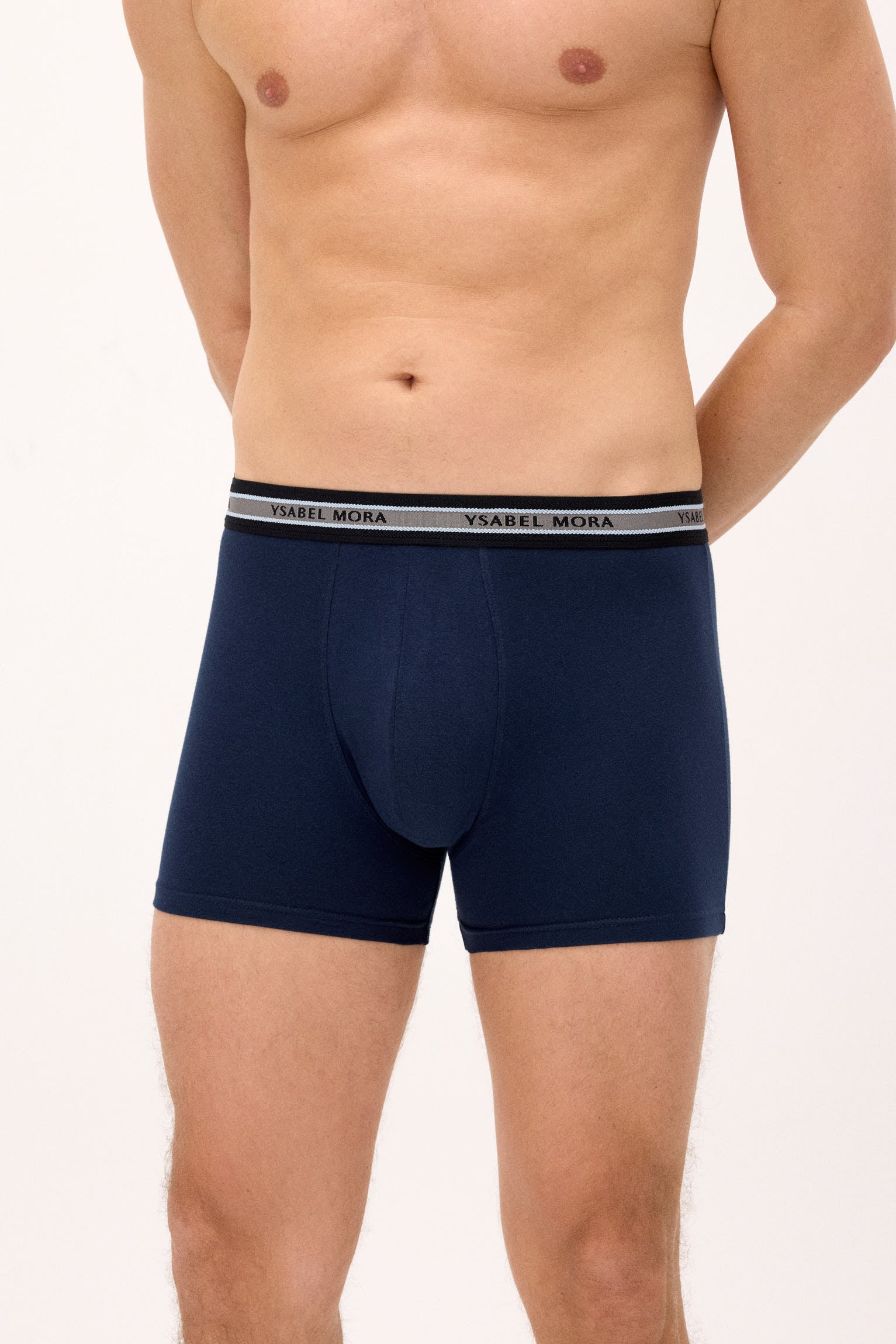 Pacote com 3 cuecas boxer básicas lisas