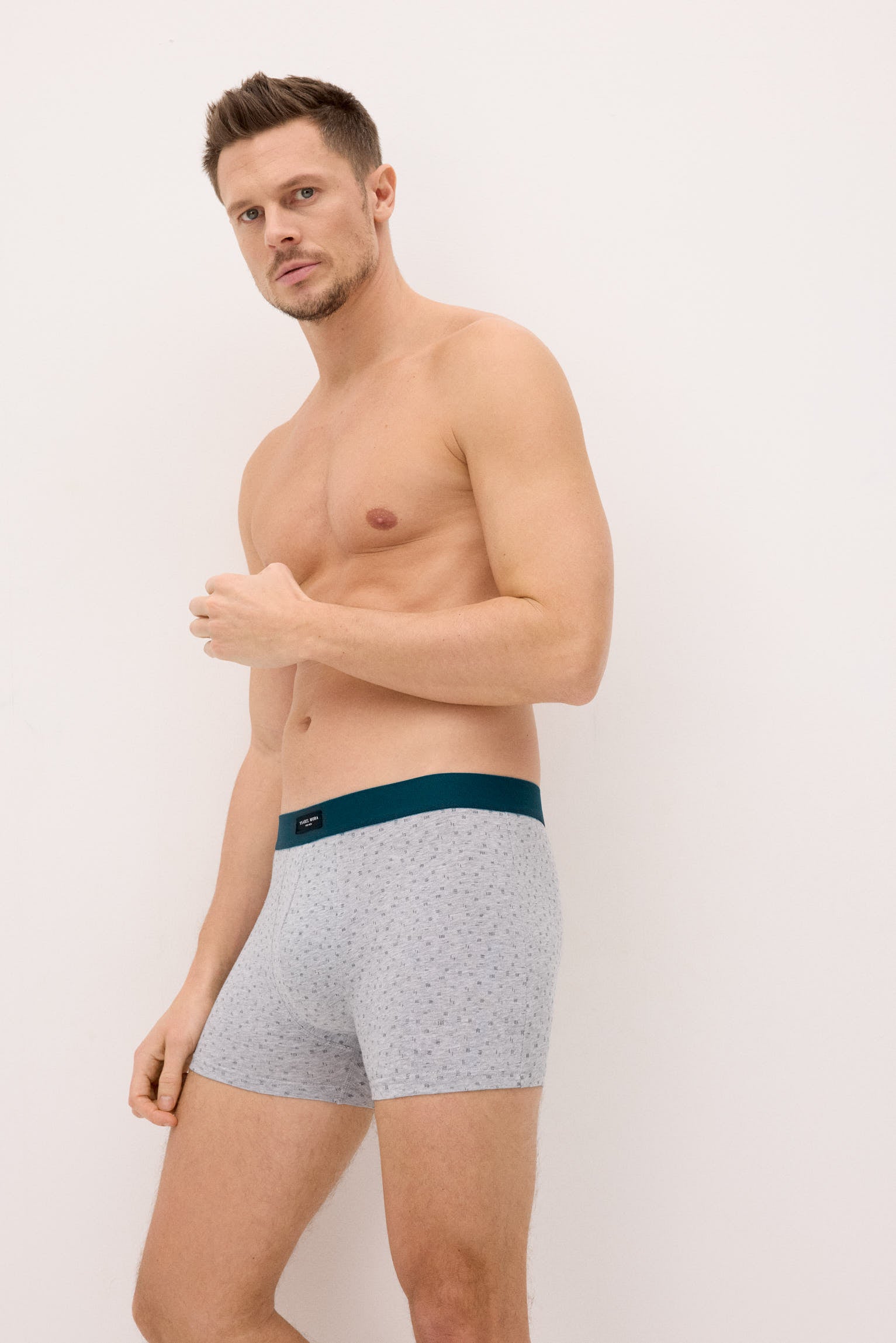 Pacote com 3 cuecas boxer de estampa minimalista