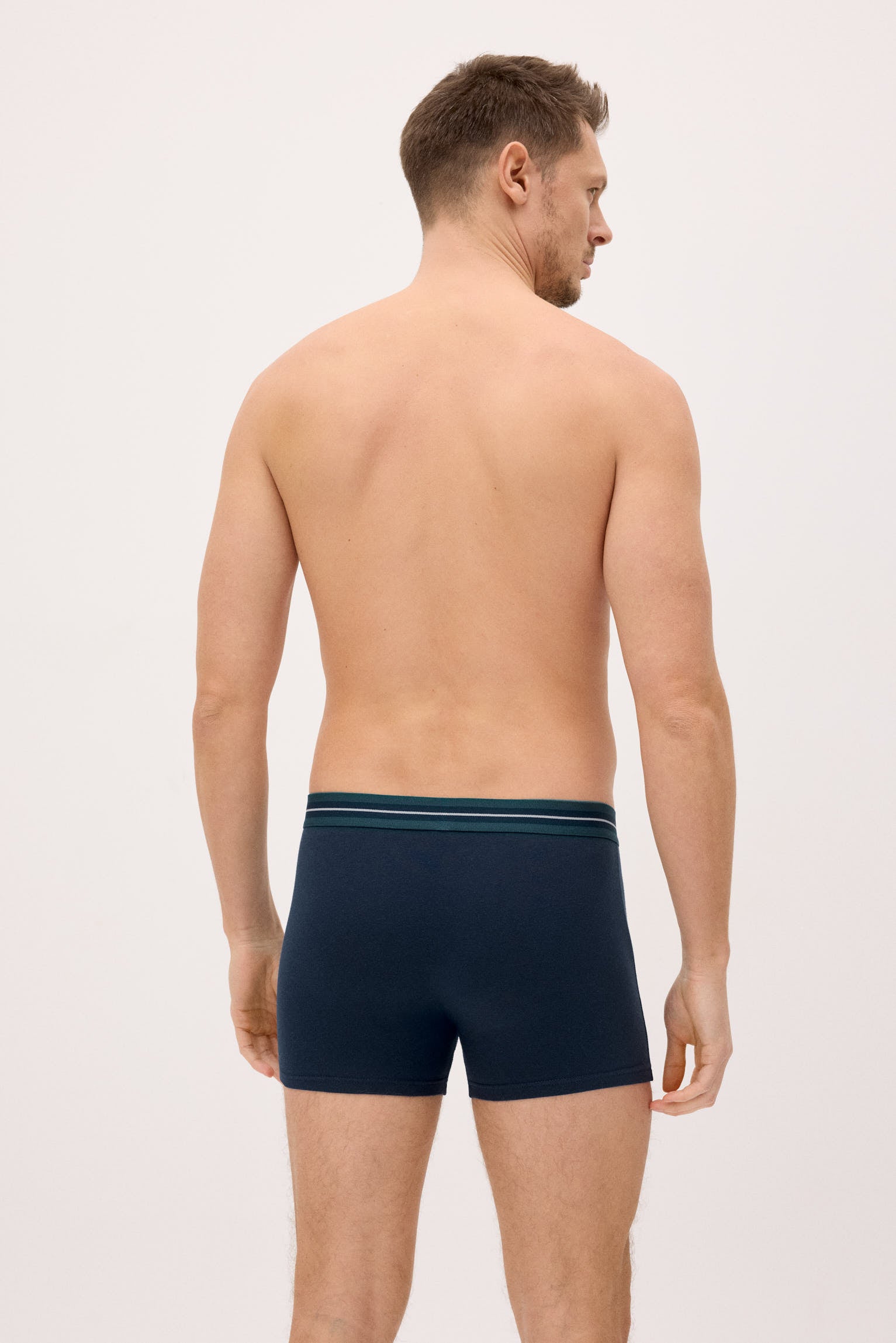 Pacote com 3 cuecas boxer de estampa minimalista