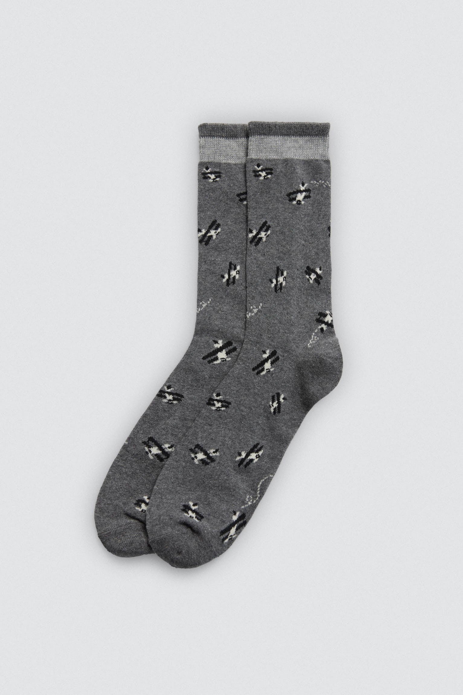 22939-8-pack-4-calcetines-altos-estampados