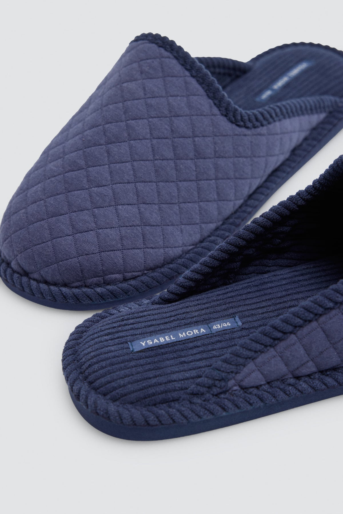 Zapatillas de casa acolchadas interior efecto pana marino