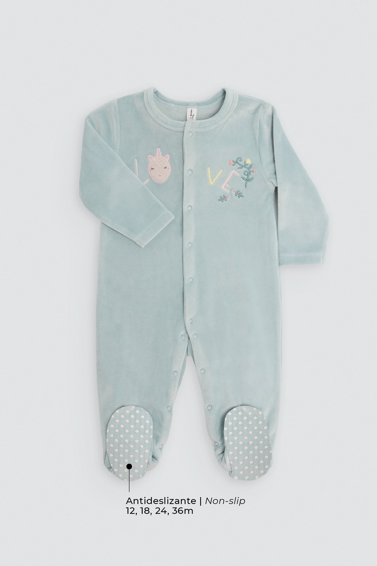 Babygrow de bebé em veludo com detalhes bordados Love