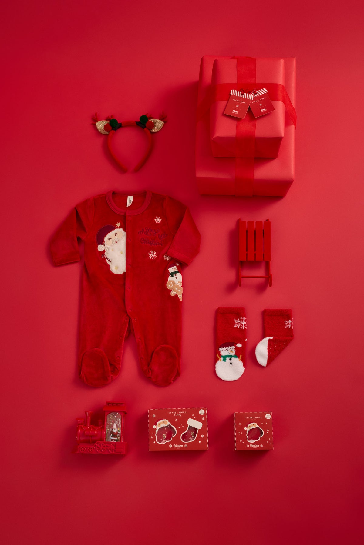 Set de pelele y calcetines de bebé