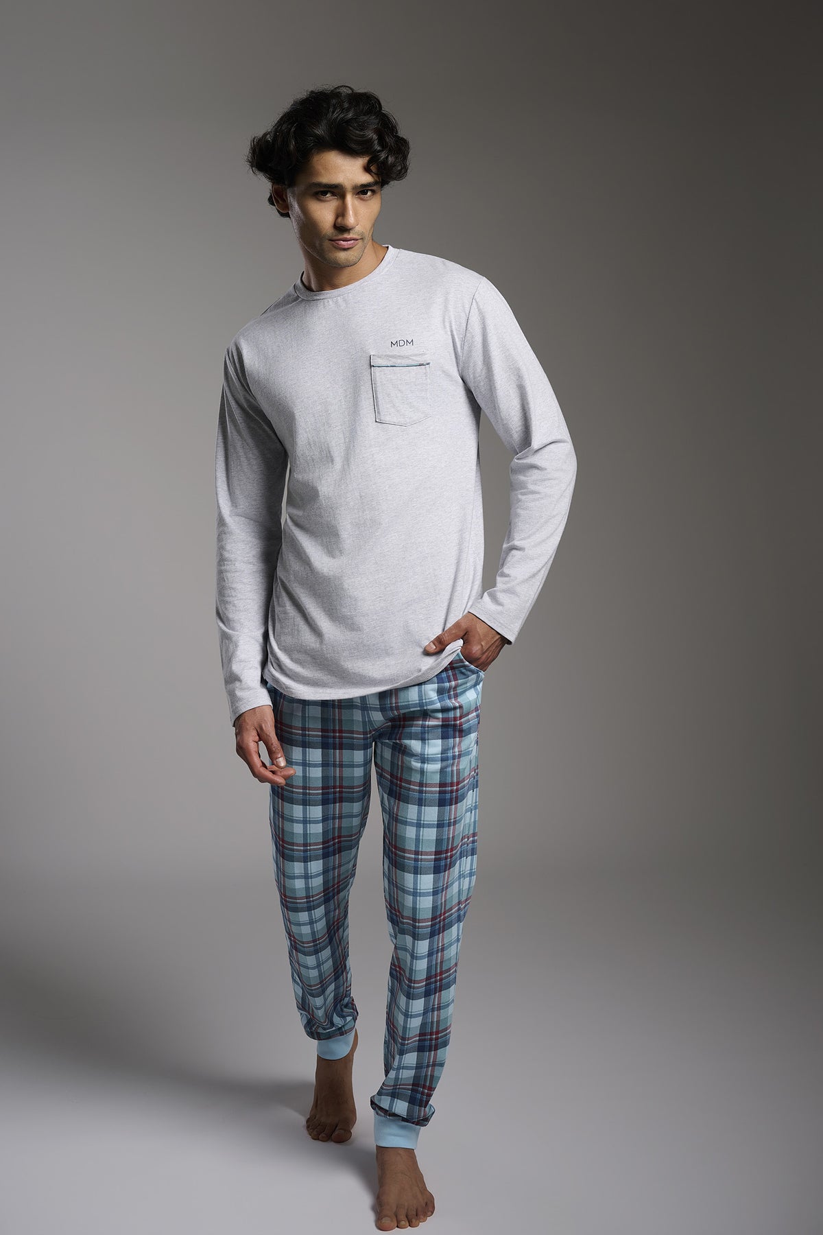 Pijama comprido de homem em algodão aos quadrados