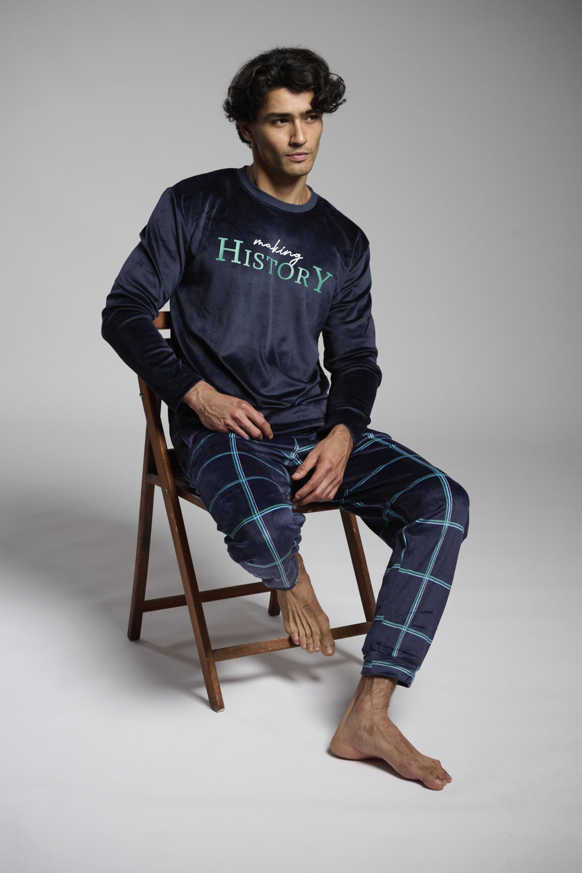 Pijama comprido de homem em veludo Making History aos quadrados