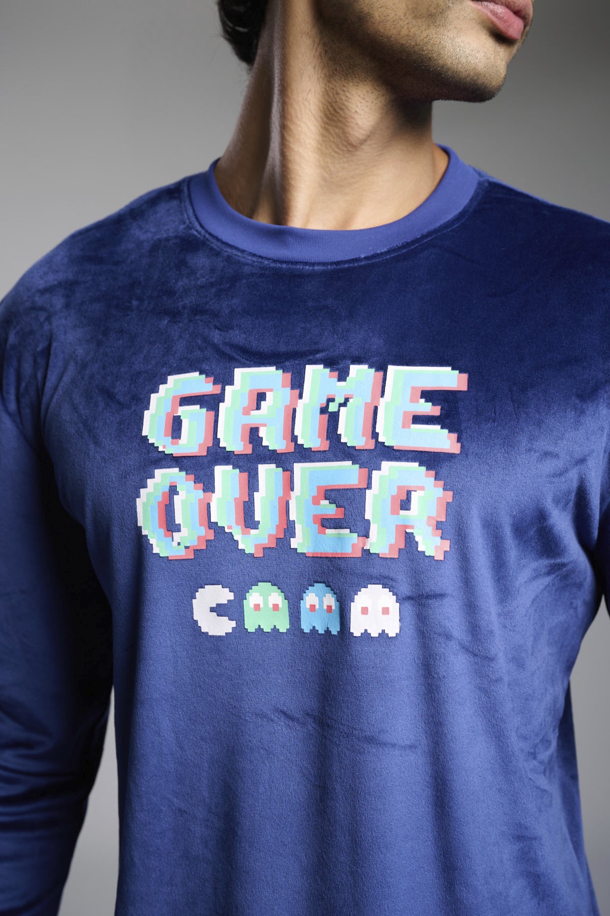 Pijama comprido de homem em veludo estampado Game Over