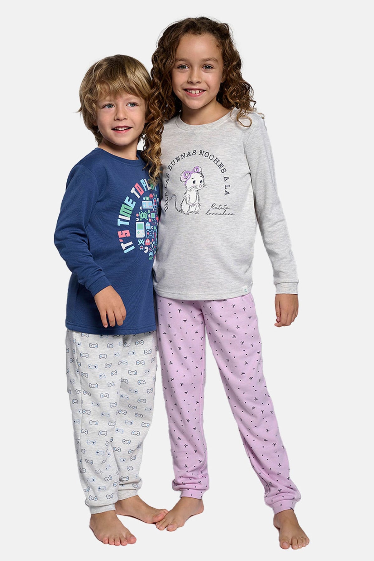 Pijama comprido de menina cardado estampado de ratinha dorminhoca
