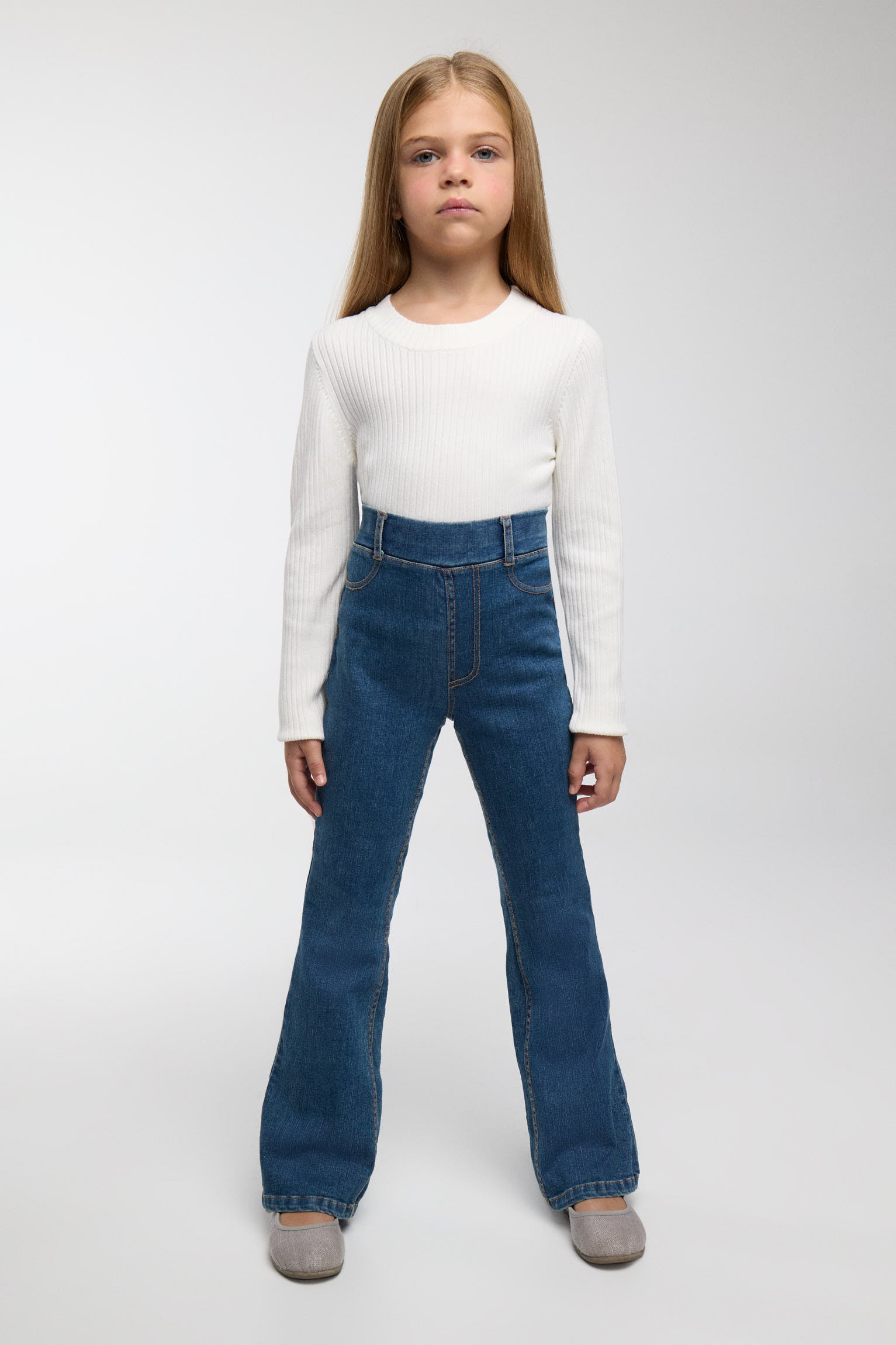 Calças de menina acampanadas efeito denim