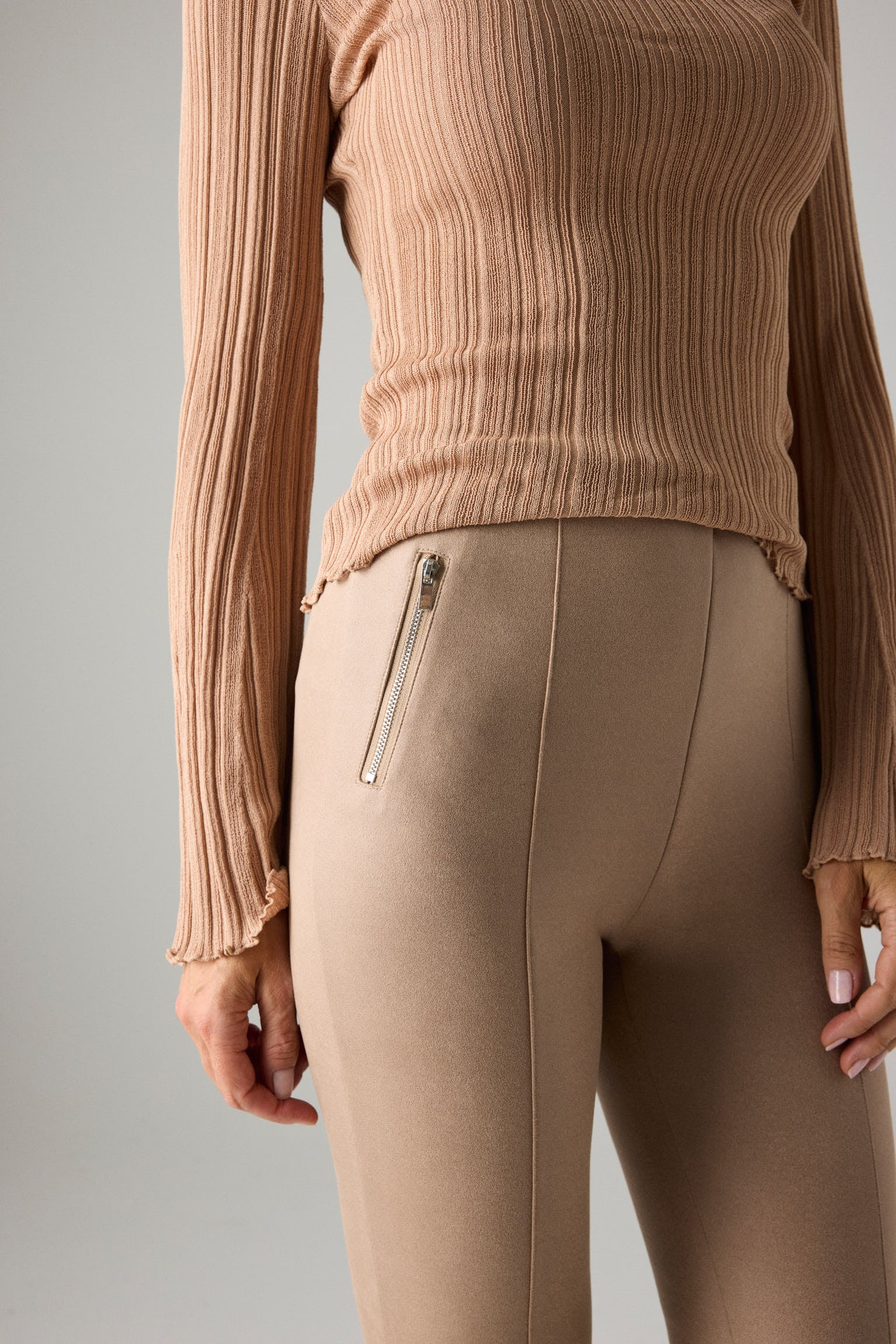 70432-11-pantalones-leggings-ante-termicos-ysabel-mora - Beige