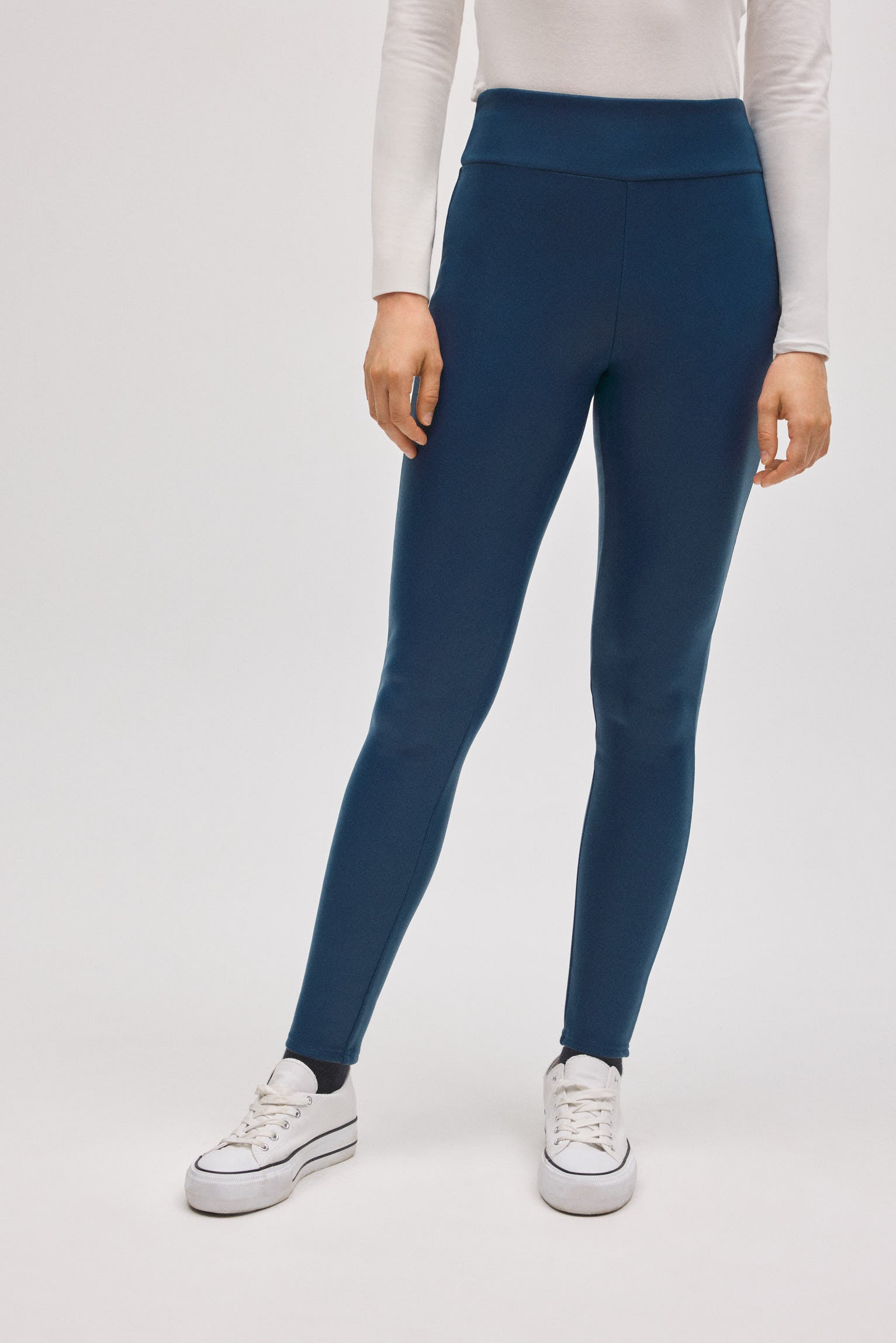70441-2-leggings-termicos-efecto-piel-azul-ysabel-mora