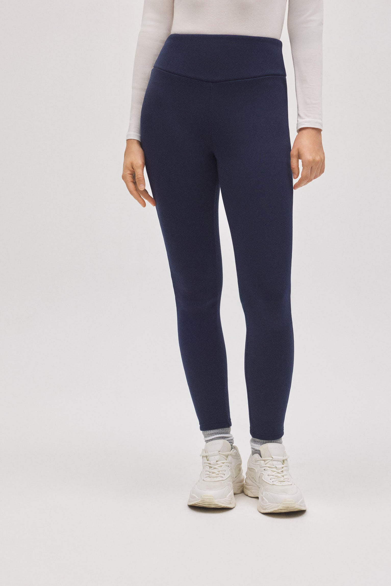 70450-2-leggings-termicos-afelpados-comfy-marino-ysabel-mora