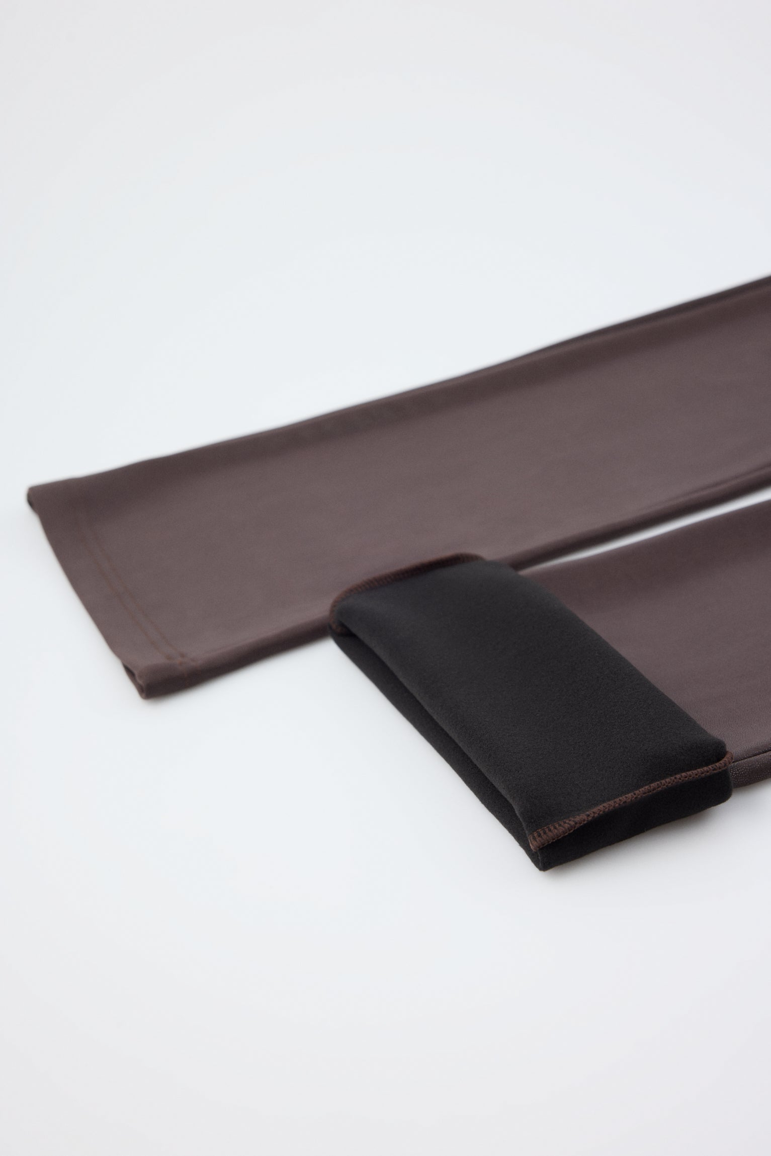 TÉRMICO leggings à boca de sino efeito pele castanho chocolate