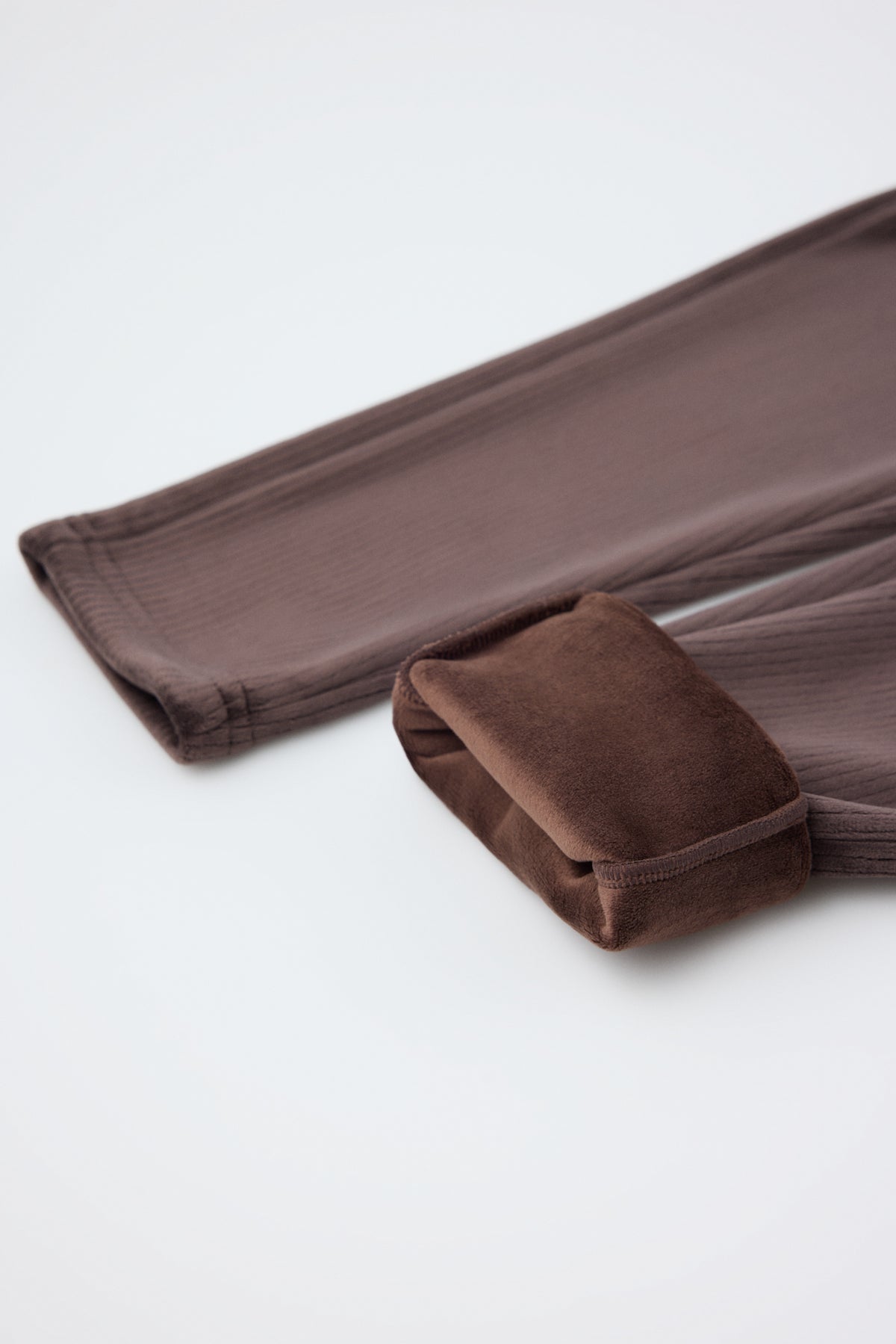 ULTRA TÉRMICO leggings cardados efeito bombazina castanho chocolate