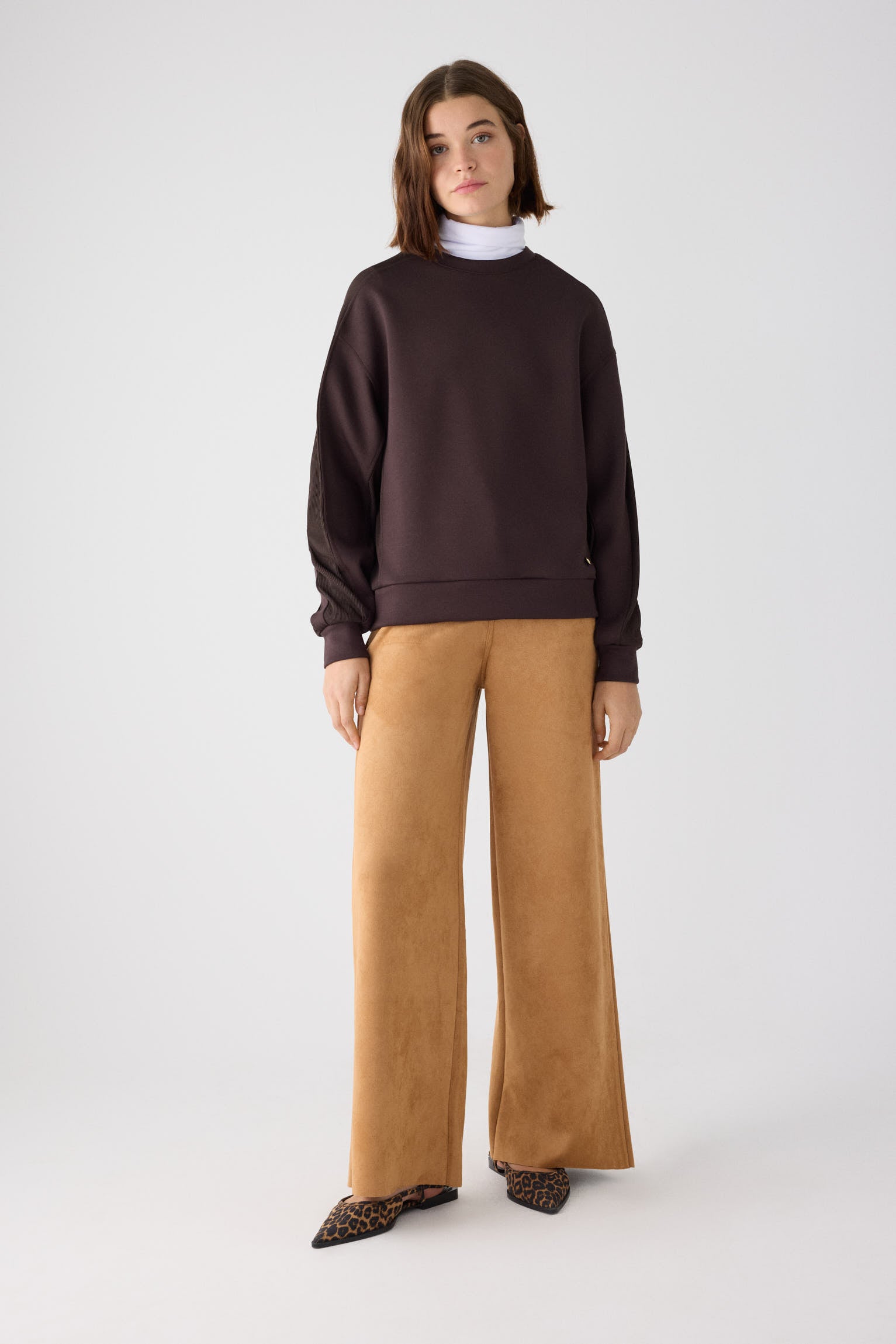 70477-toffee-pantalon-mujer-ancho-de-tiro-alto-camel