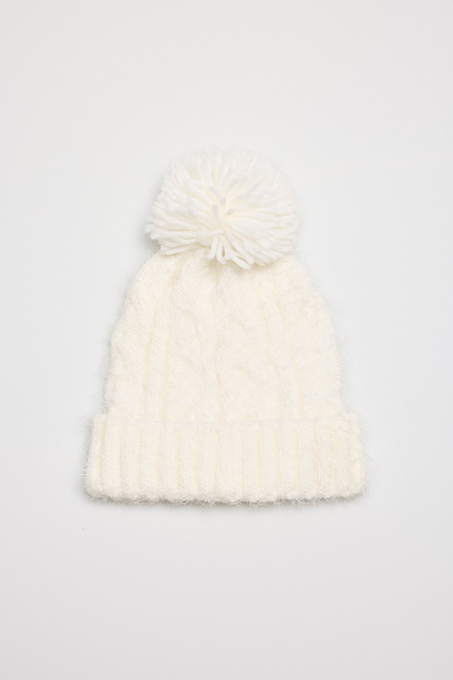 70654-1-gorro-pompon-mujer-ysabel-mora - Blanco