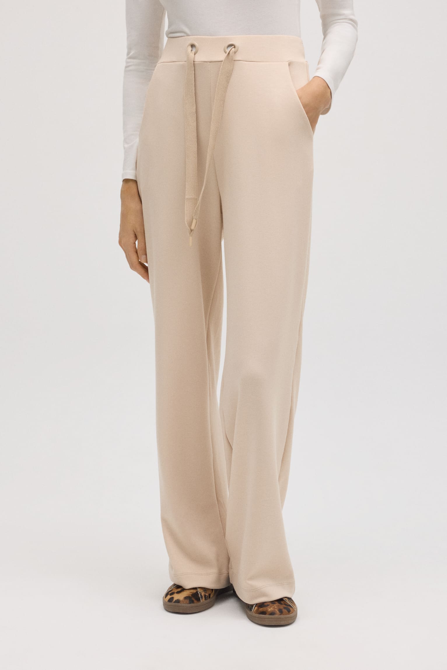 70676-2-pantalon-recto-fluido-marfil