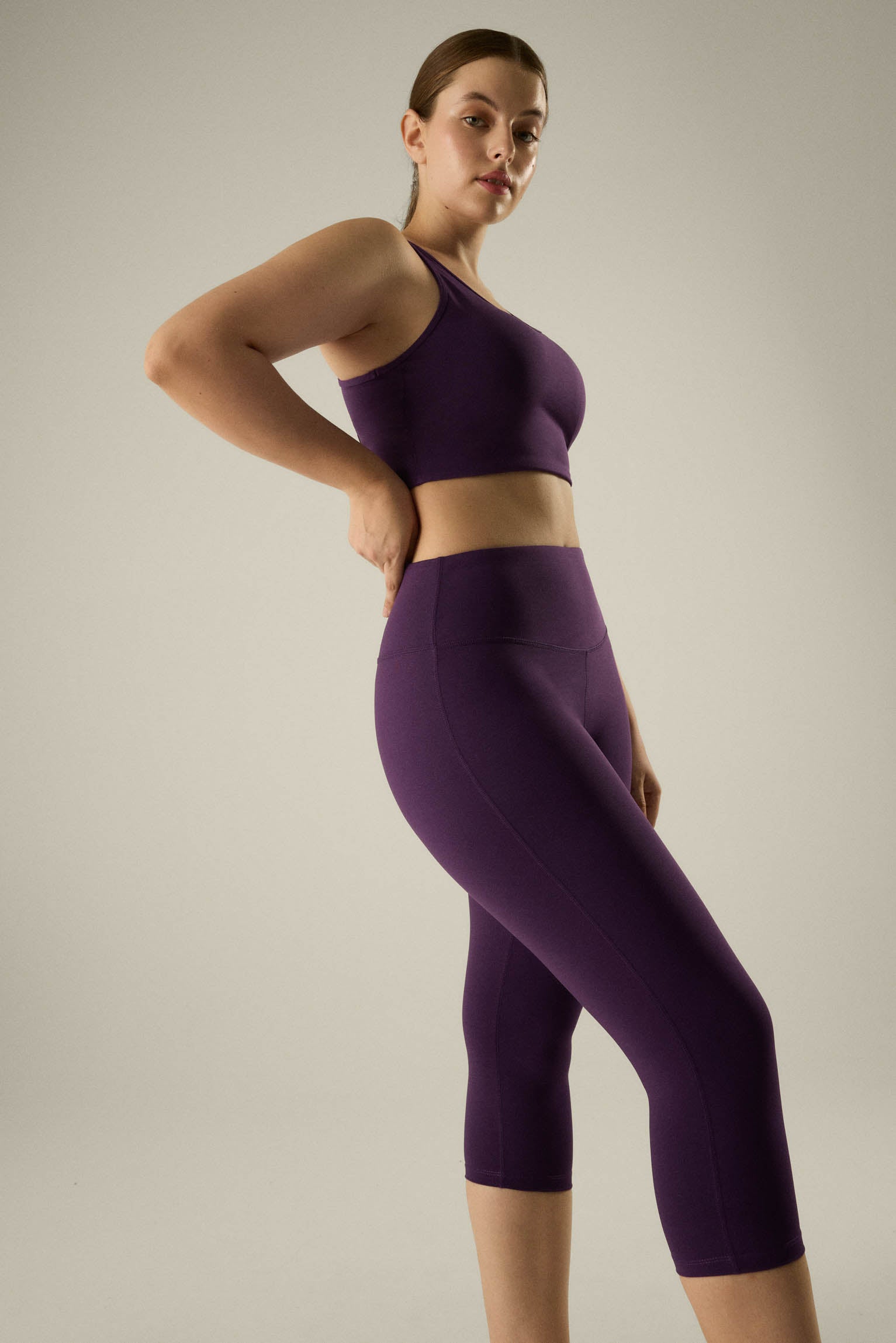 70803-10-ropa-deportiva-legging-mujer-ysabel-mora - Violeta