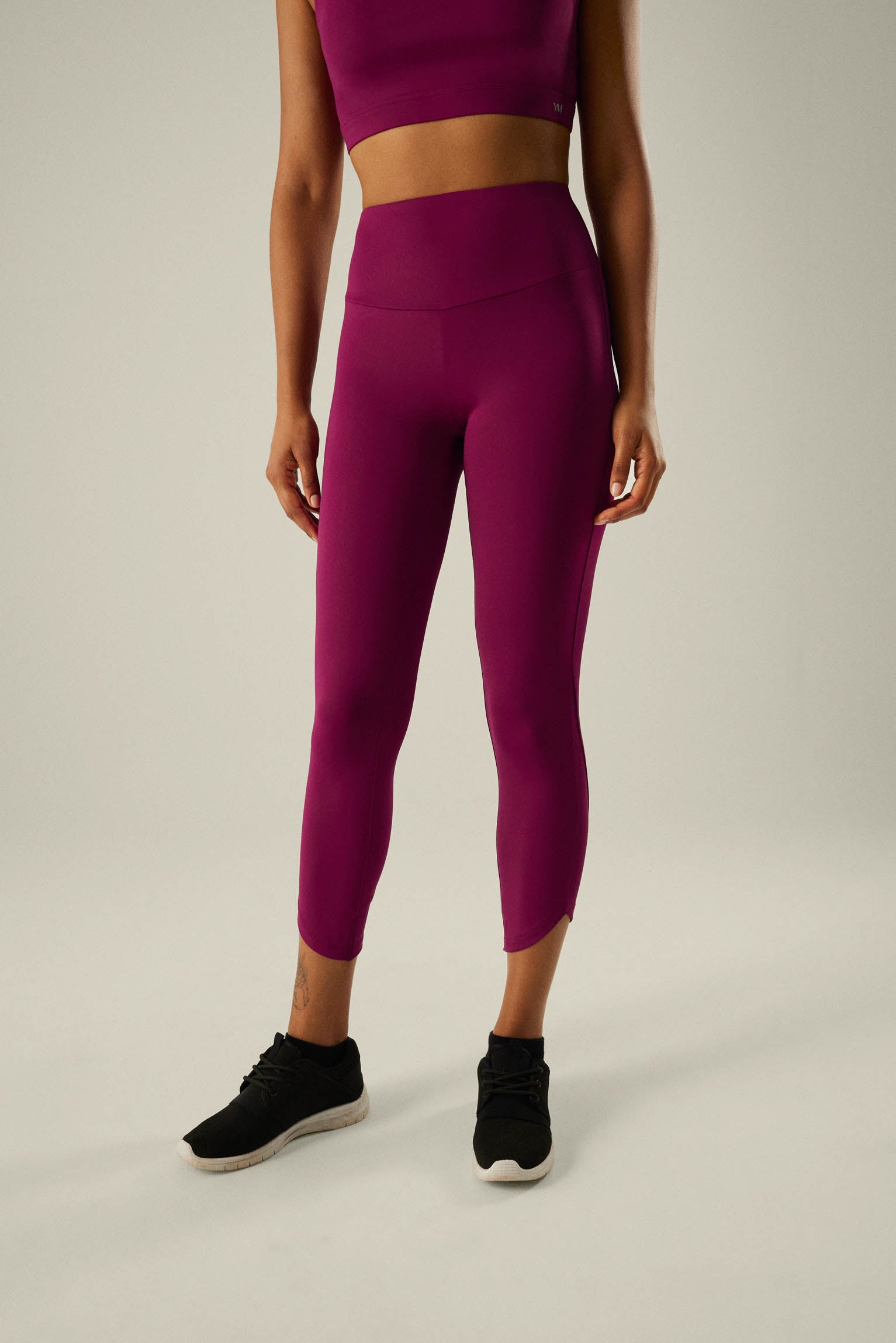 70830-10-0-edit-ropa-deportiva-legging-ysabel-mora - Buganvilla