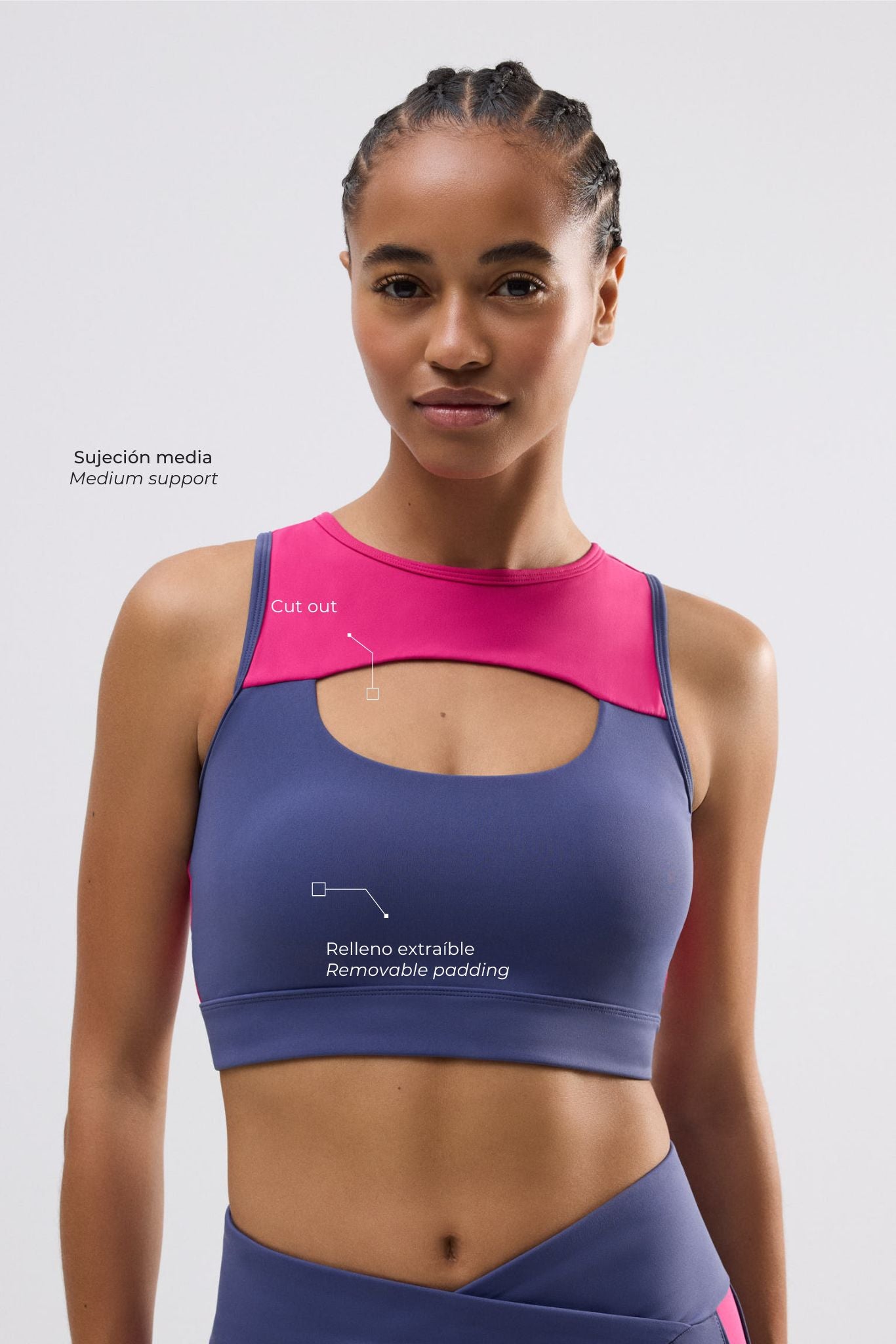 Sutiã esportivo colorido com suporte médio e recorte