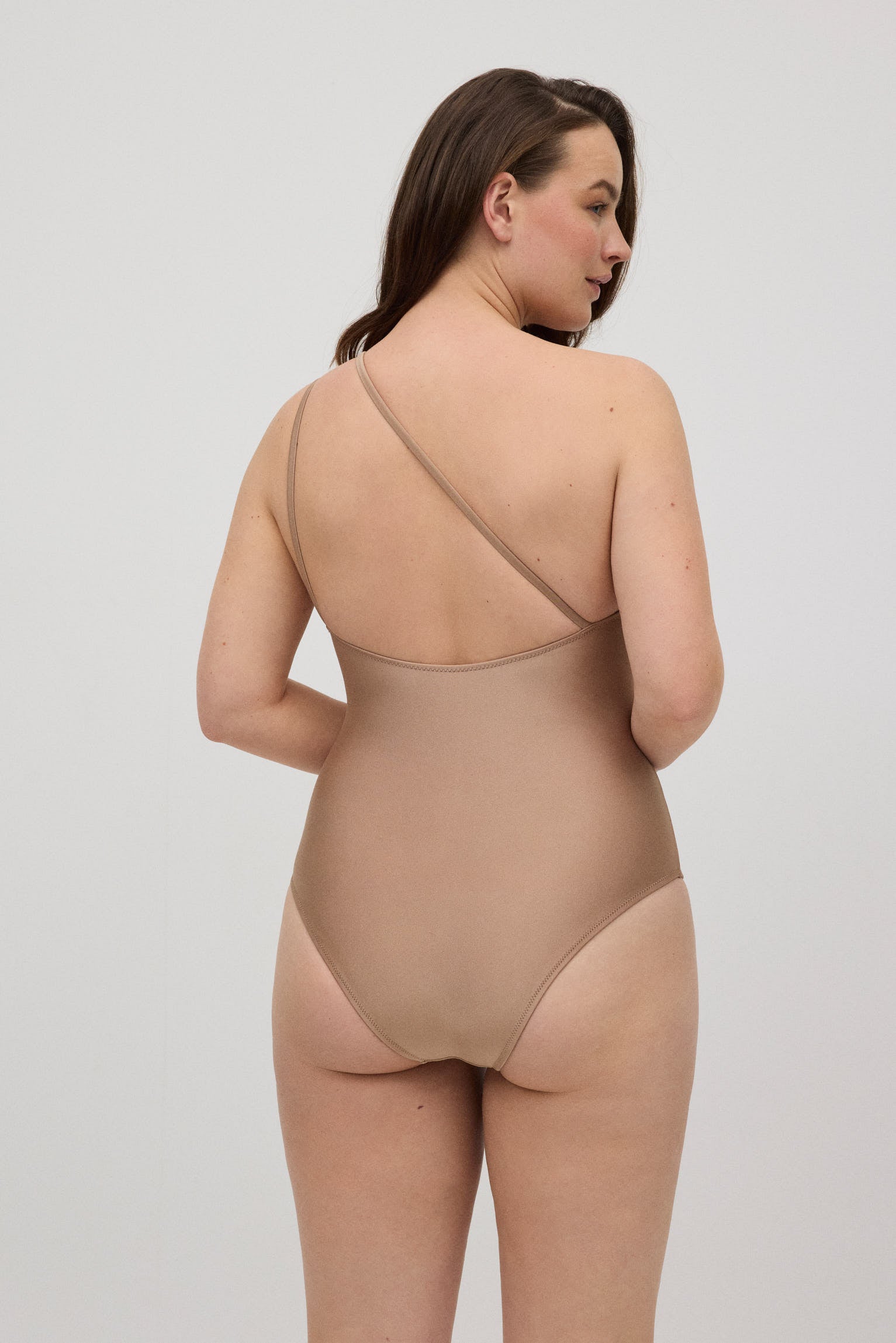 82932-2-banador-reductor-mujer-ysabel-mora-marron