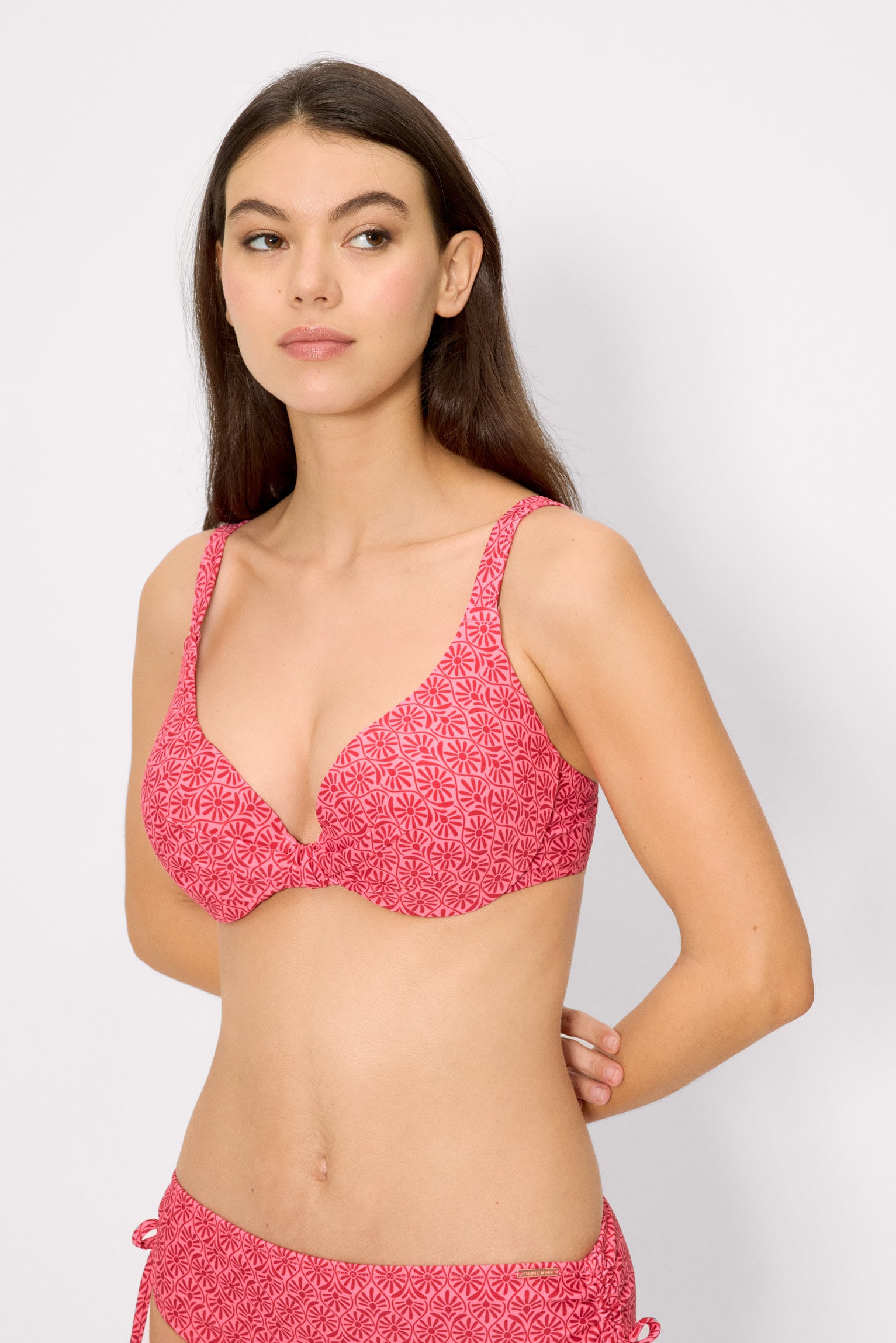 83452-único-top-bikini-mujer-flores-rosa-y-rojo-copa-c-mujer-ysabel-mora