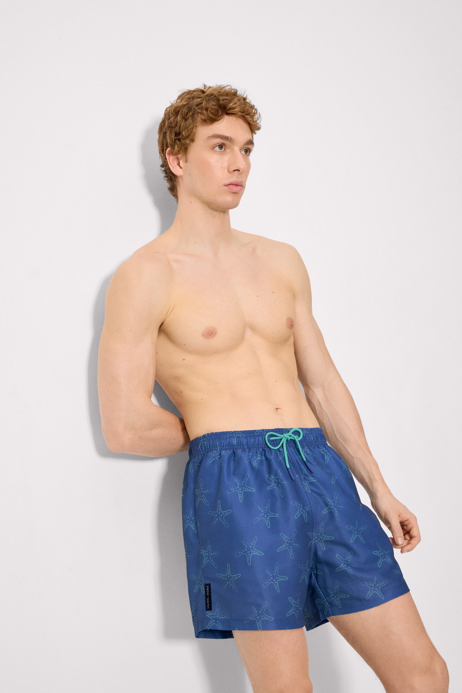 Maiô midi com estampa de estrela-do-mar na cor azul