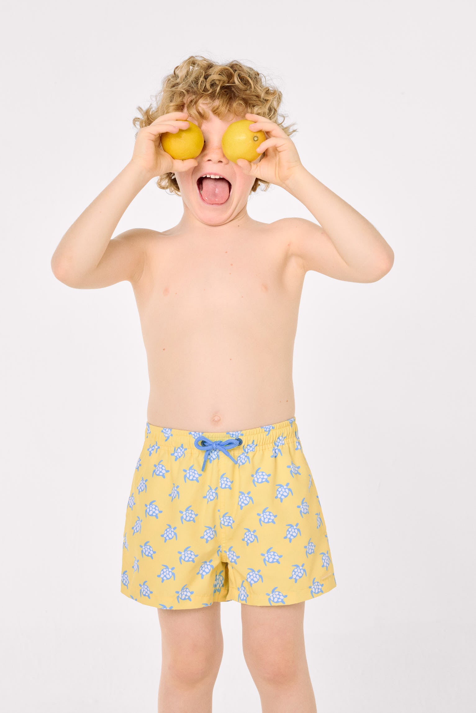 Bañador niño corto estampado tortugas amarillo - Ysabel Mora