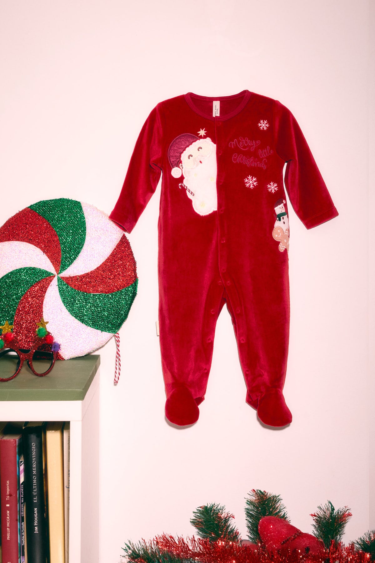 Babygrow de bebé manga comprida com detalhe bordado Pai Natal e estampado de Natal