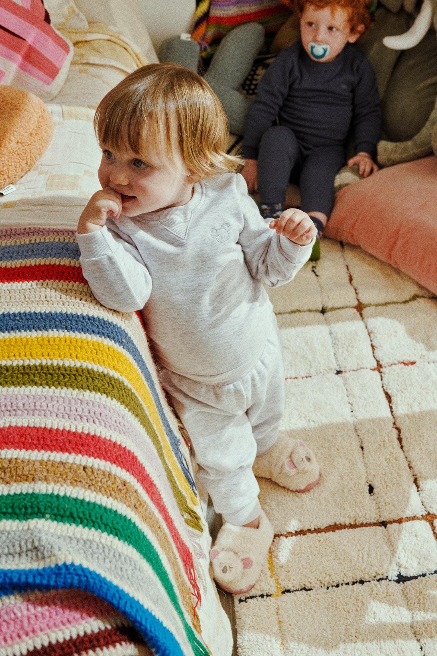 PRÉ-VENDA Conjunto básico para bebê: moletom cinza e calça jogger