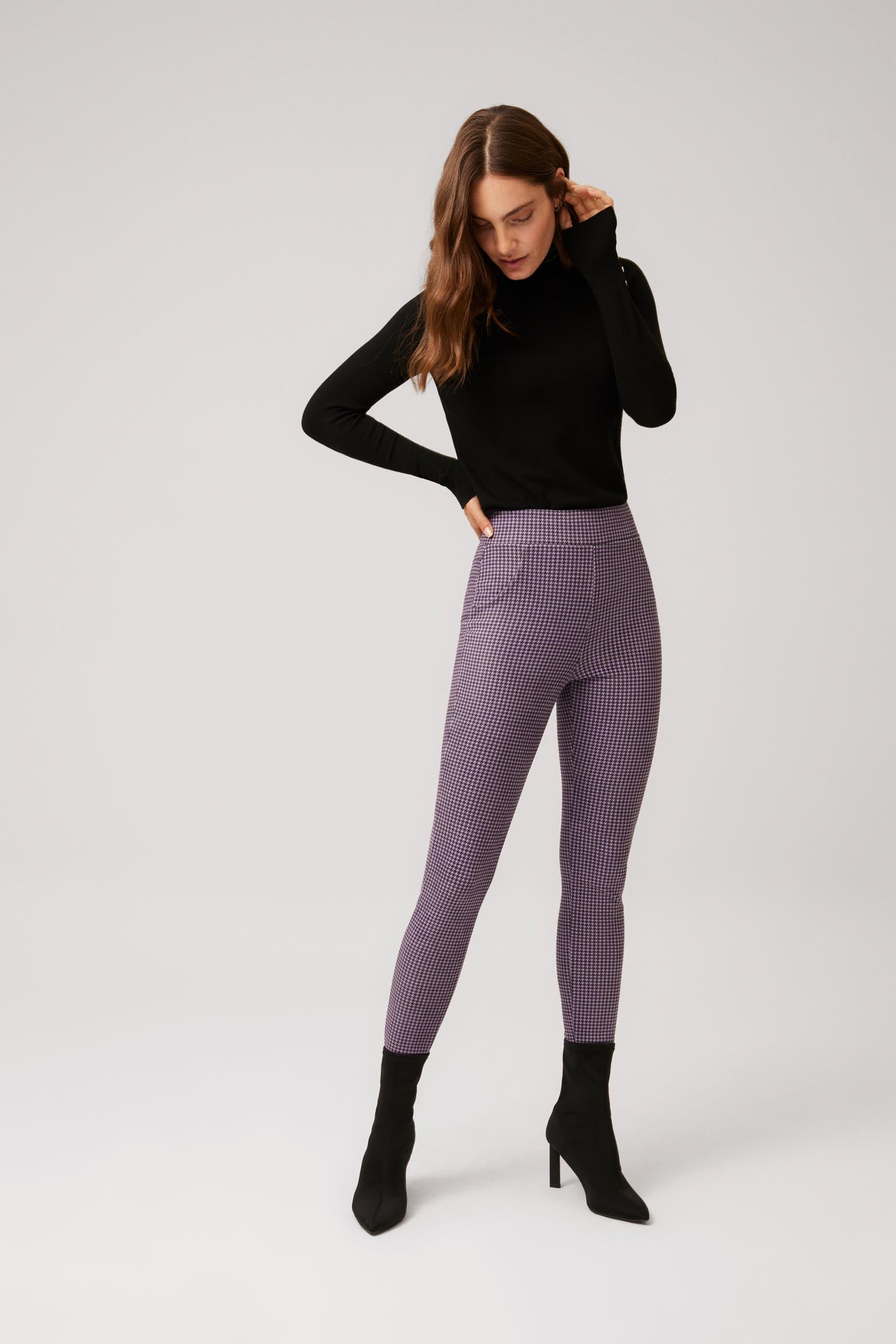 70402-1-leggings-cuadros-mujer-ysabel-mora - Violeta